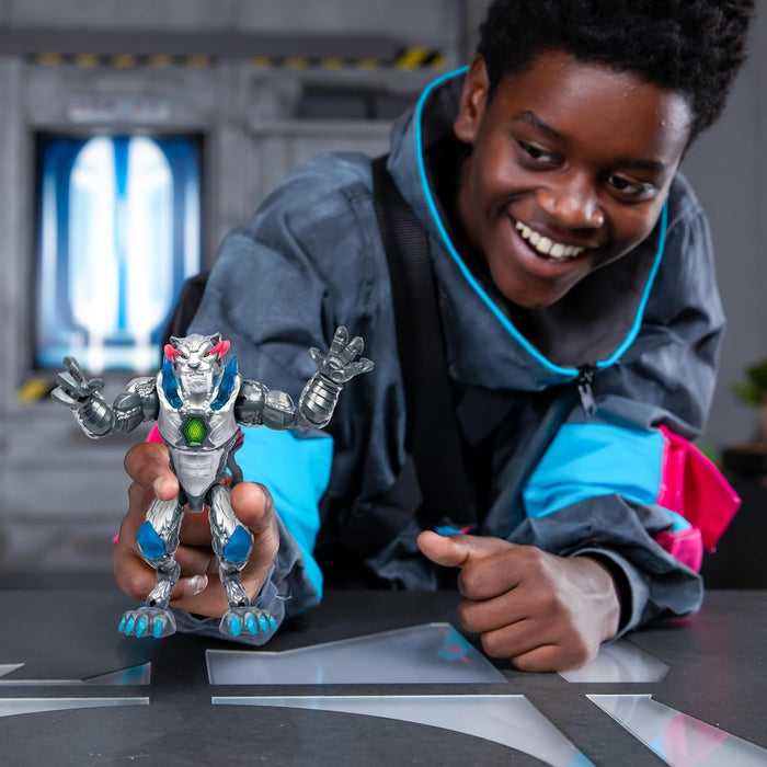 MrBeast Lab Mutators; Mutiere das ultimative Biest. Experimentiere und erschaffe die Metallic Panther-Actionfigur von MrBeast. 3 zum Sammeln, Iconic Panther, Stealth Panther