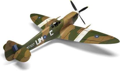 Airfix A17002 Modellbausatz, Geformte Farbe