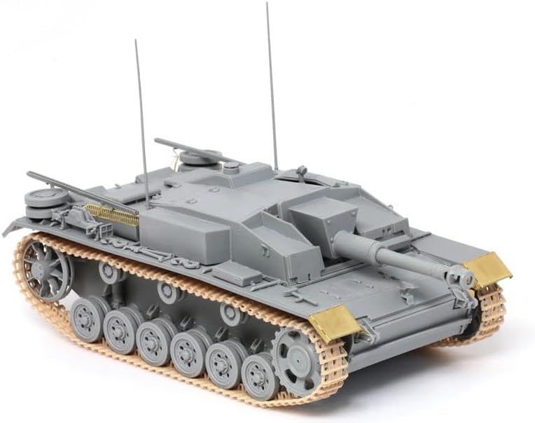 DRAGON 10.5cm StuH.42 Ausf.E/F (smart kit) 1:35 Tank Model Kit 6834