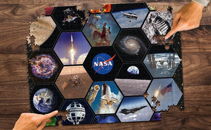 Winning Moves Nasa 1000 Piece Jigsaw Puzzle Game English Edition, Piece together Nasa's most incredible achievements, A puzzle for both adults and children aged 10 plus