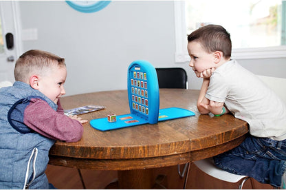 Top Trumps Match Playmobil Board Game, match 5 burglars, pirates, fairies, knights and princesses in a row to win, travel game, gift and toy for Age 4 plus