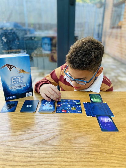 Shuffle ET Juego de Cartas, Color, único (Cartamundi Retro E.T Card Game