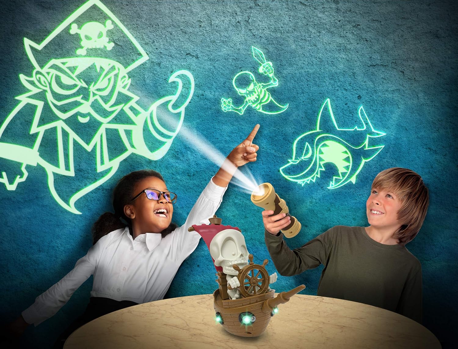 Johnny The Skull - Pirate's Cove: Blast the Ghosts to Get the Treasure! | Fun Action Game For All The Family | 1 or More Players | Ages 4+