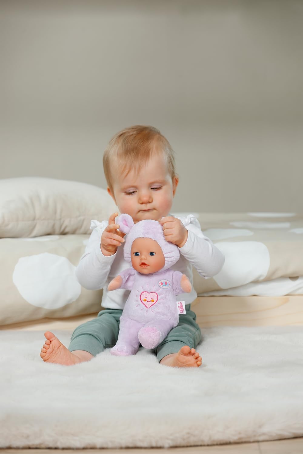 BABY born for Babies Maus, weiche 26 cm Puppe mit Öhrchen und Fingertaschen, für Neugeborene, 836590 Zapf Creation