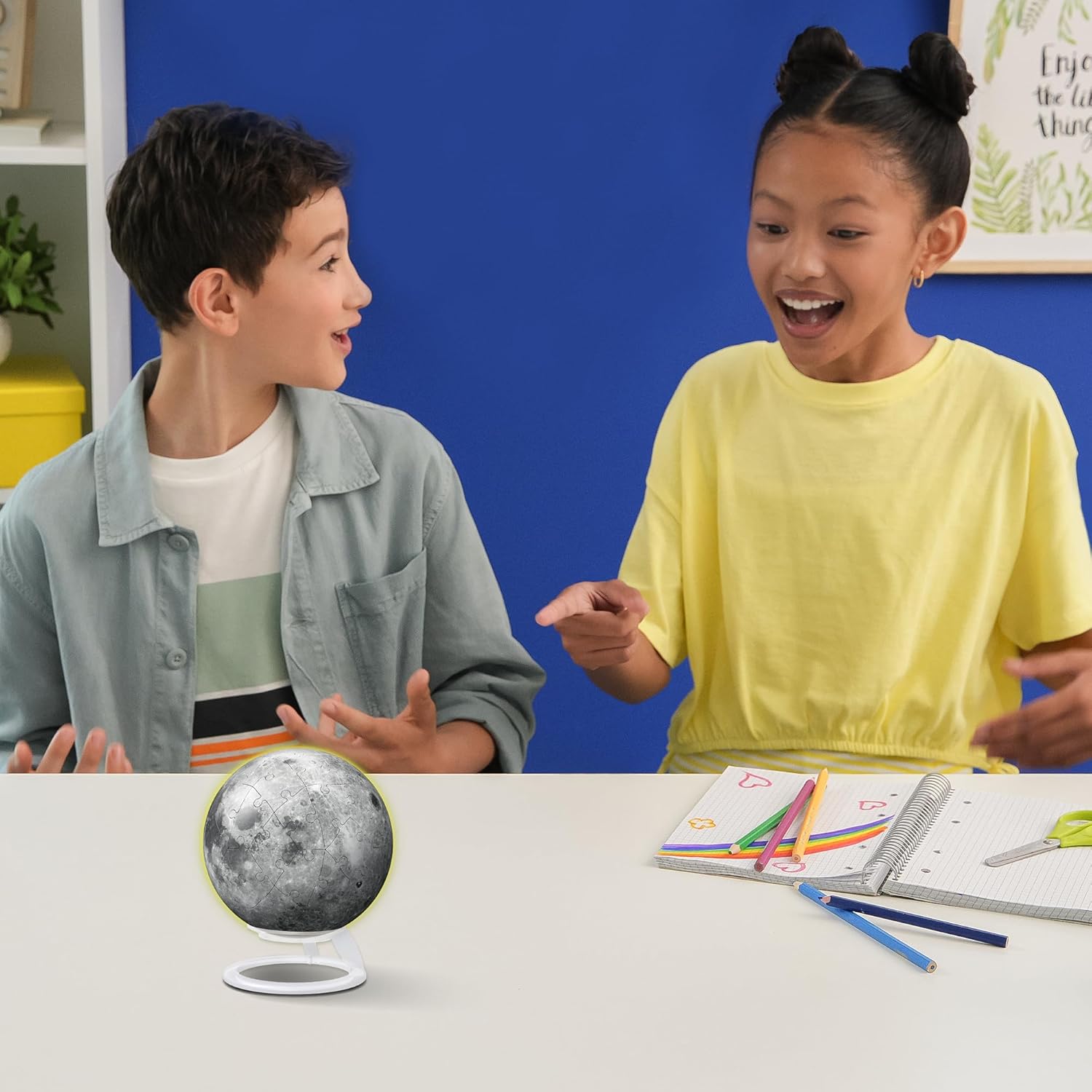 Ravensburger 11586 Glow in The Dark Moon-3D Puzzles for Kids Age 6 Years Up-72 Pieces-No Glue Required, White, One Size
