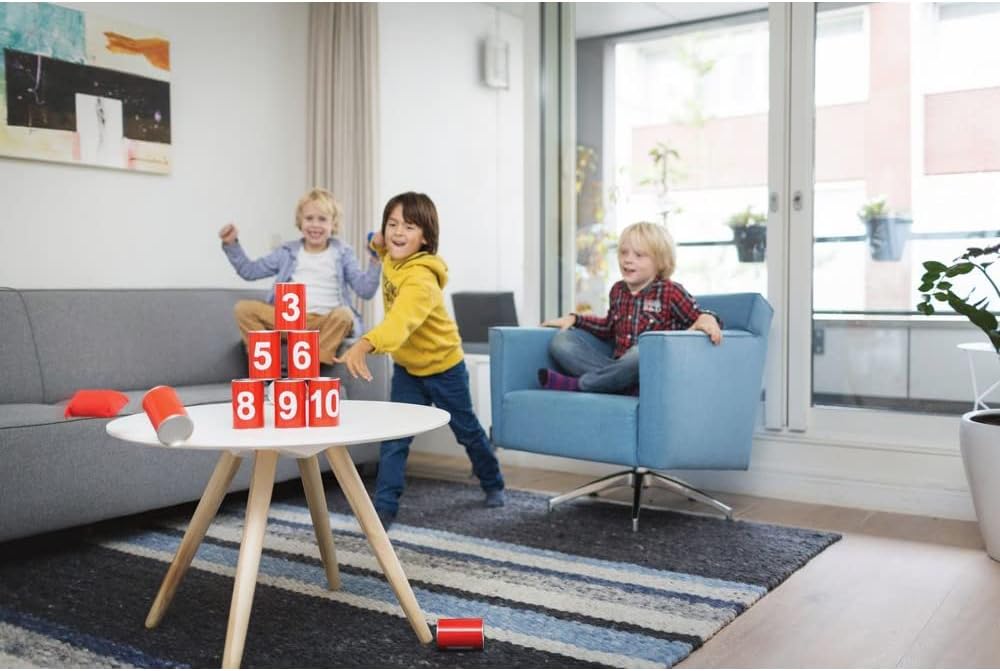 BS Toys Dosenwerfen - Wurfspiel für Kinder - Spielzeug für Draußen - Outdoor - ab 3 jahre - Rot Nummerierte Blechdosen und 3 Wurfsäcke - Einheitsgröße