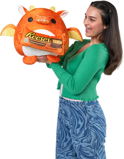 Snackles Super Sized 35 cm, Dragon (Reese's), by ZURU Cuddly Squishy Comfort 35 cm Plush with License Snack Brand Accessory (Dragon