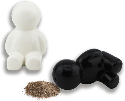 Winkee - Mr Salt & Mrs Pepper Shakers - Salt And Pepper Dispenser