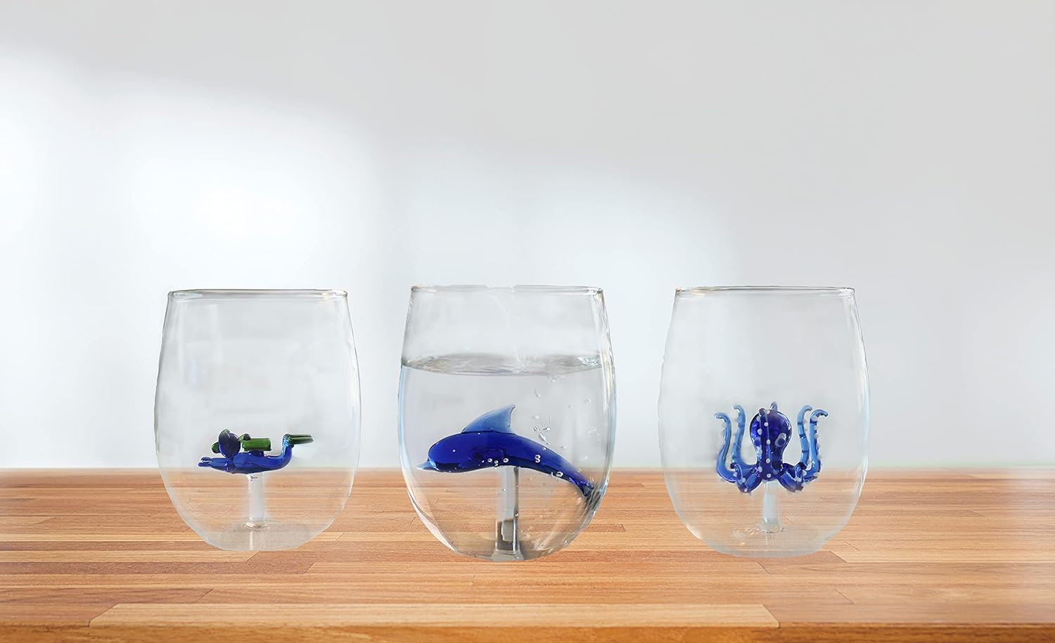 Winkee - Drinking Glasses - Handmade Dolphin