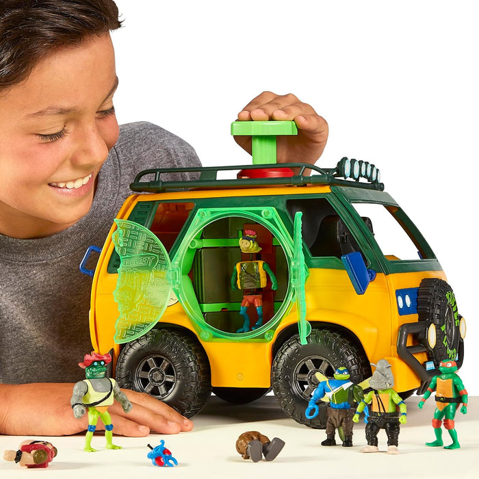 Tales of Teenage Mutant Ninja Turtles Mutation Station. Mutant Maker Playset. Create countless combinations of the iconic TMNT team with the push of a button!