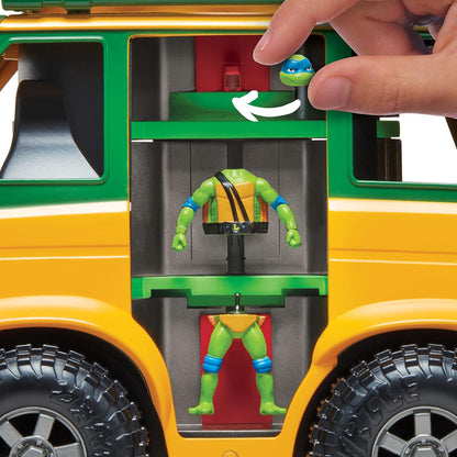 Tales of Teenage Mutant Ninja Turtles Mutation Station. Mutant Maker Playset. Create countless combinations of the iconic TMNT team with the push of a button!