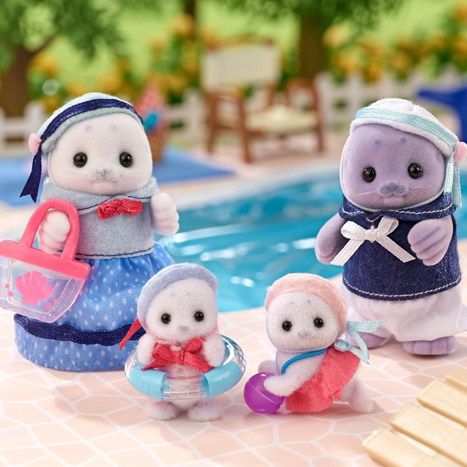 Sylvanian Families - 5759 Robben Familie, Tierfigur, detailreiches Spielzeug für Kinder ab 3 Jahren