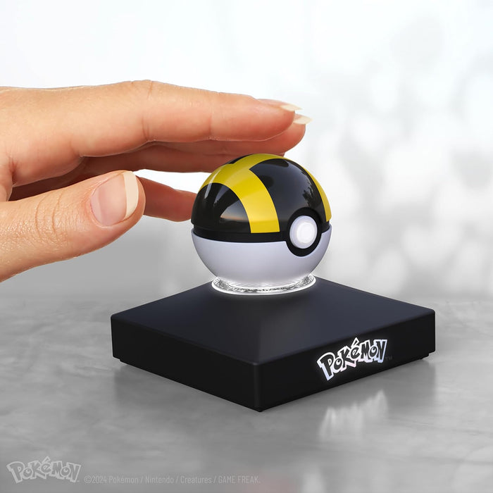 The Wand Company Pokémon Trainer Mini Poké Ball authentic replica (Mini Ultra Ball