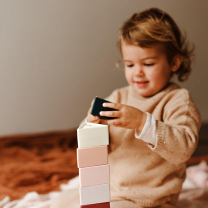 Jellystone Designs Triblox, Aarde