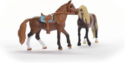 schleich 42738 Horse Club "Paso Peruano" Starter Set, from 5 years HORSE CLUB - Figurine, 7 x 15 x 11 cm