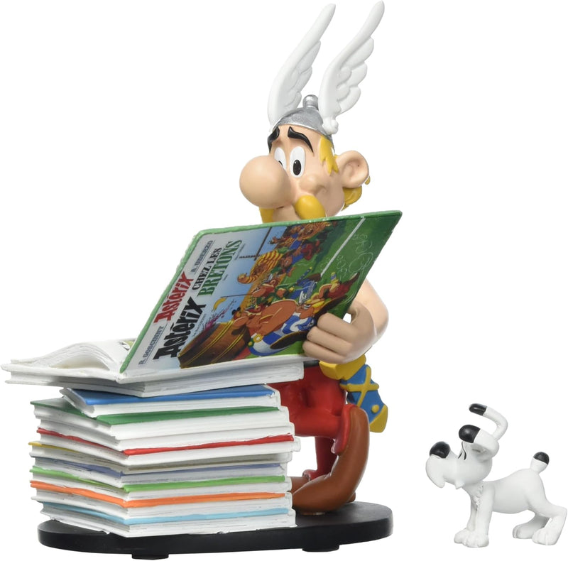 Plastoy SAS 128 - Asterix Sits on Stack of Books * New Edition *