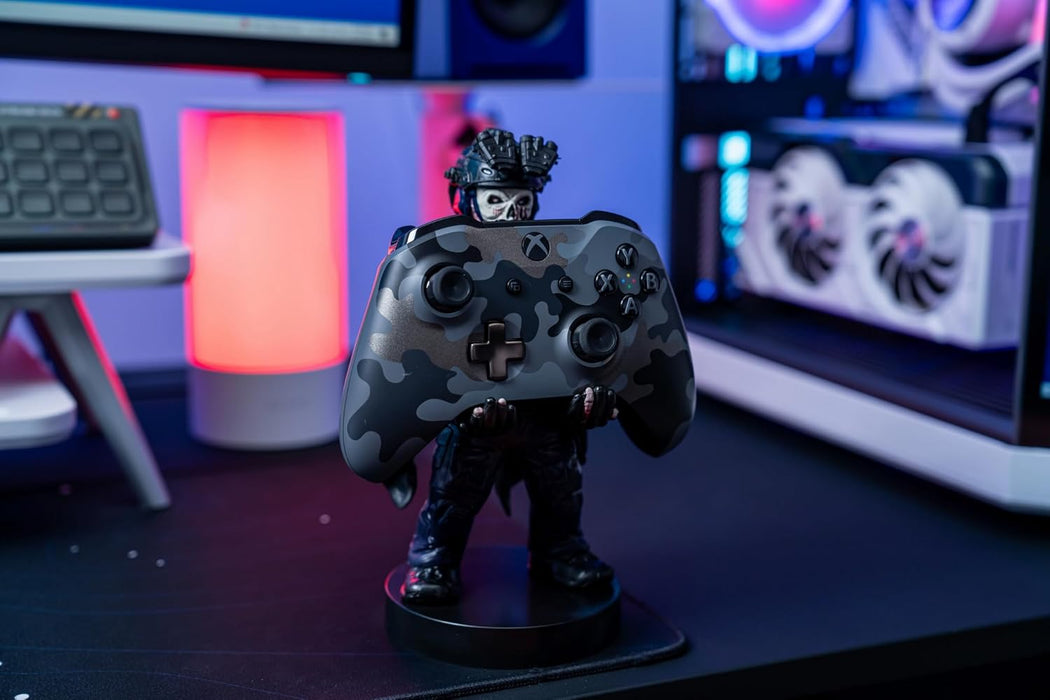 Cable Guys - Call of Duty Zombie Ghost Gaming Accessories Holder & Phone Holder for Most Controller (Xbox, Play Station, Nintendo Switch) & Phone