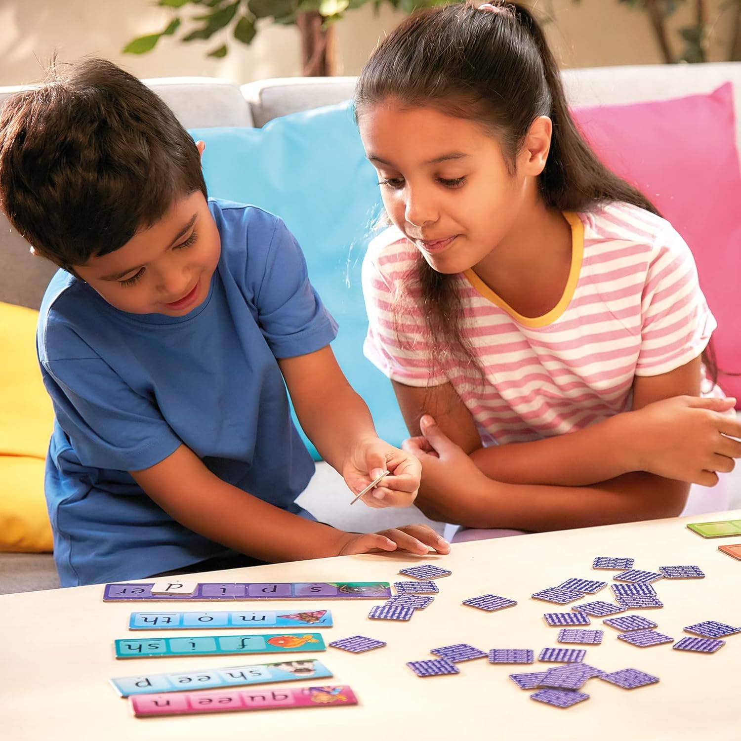 Orchard Toys Match and Spell Next Steps, Educational Spelling Game Age 5+, Helps Teach Phonics and Word Building using Sounds and Blends.