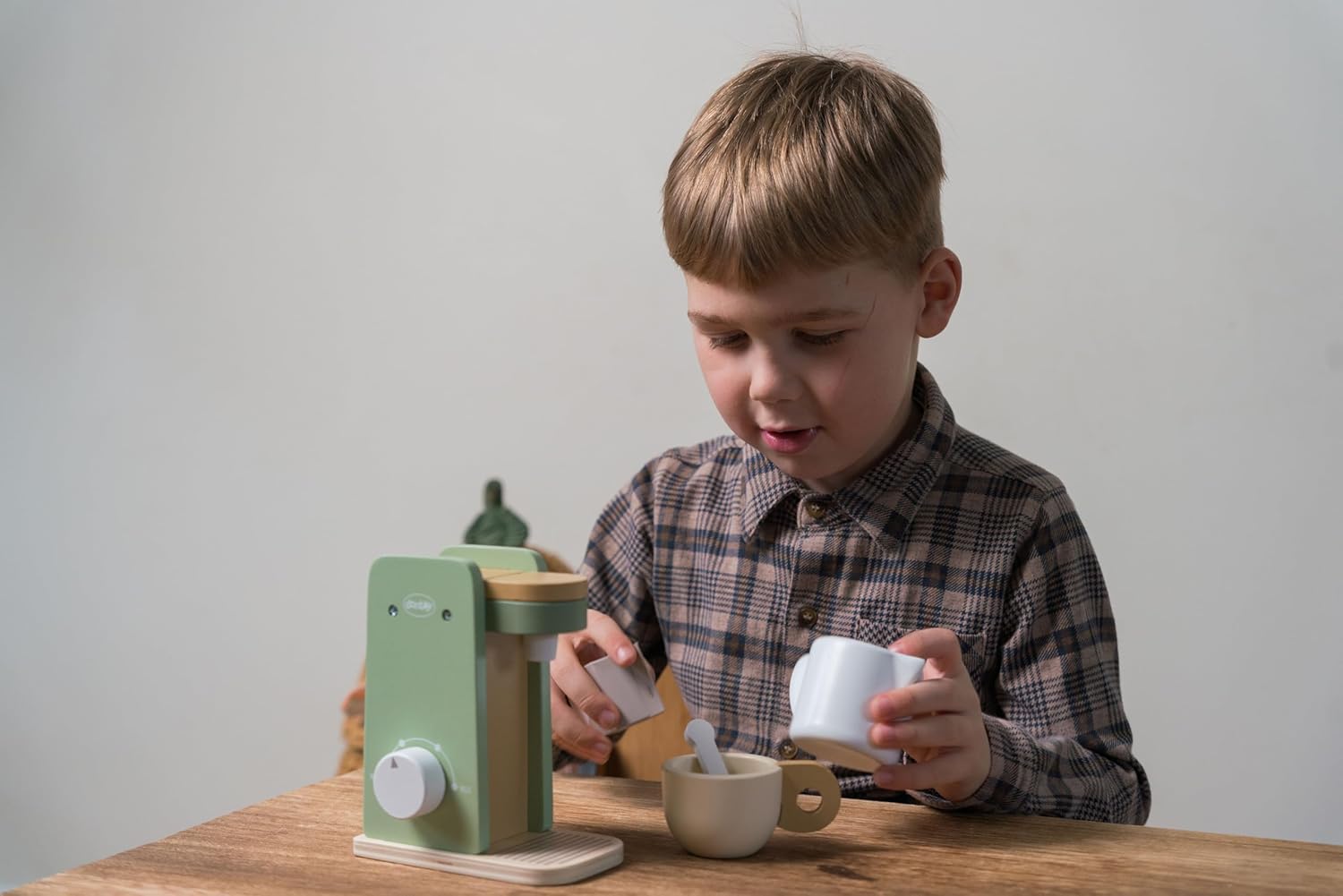 Dantoy - Kaffeemaschinen-Set aus Holz - Rollenspiel - Holzspielzeug - mit Zubehör - Alter 3+ Jahre