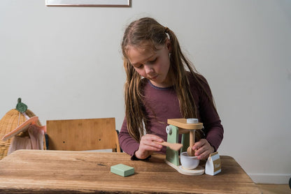 dantoy - Rührmaschine aus Holz - Rollenspiel - Holzspielzeug - mit Zubehör - 3+ Jahre
