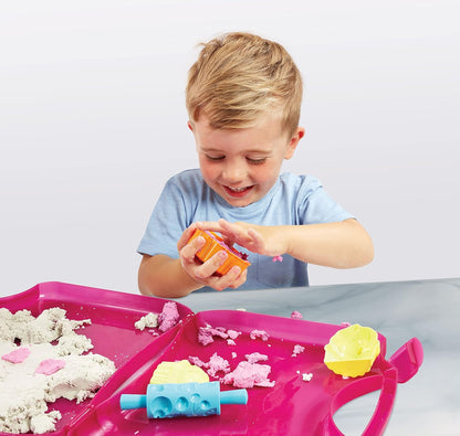 SUPER SAND Goliath Bakery Case - Cooking Game - Magic Sand Soft to The Touch - Does Not Dry Out - Creative Hobbies for Children Aged 3 and Above - Like Modelling Clay