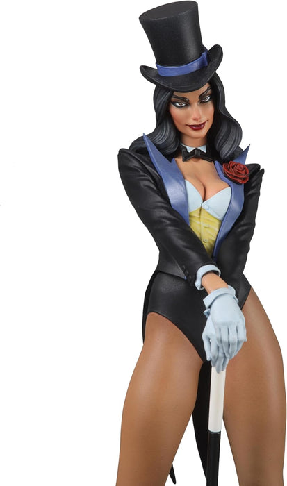 McFarlane Toys - DC Direct Zatanna by J. Scott Campbell (DC Cover Girls) 1:8 Scale Resin Statue