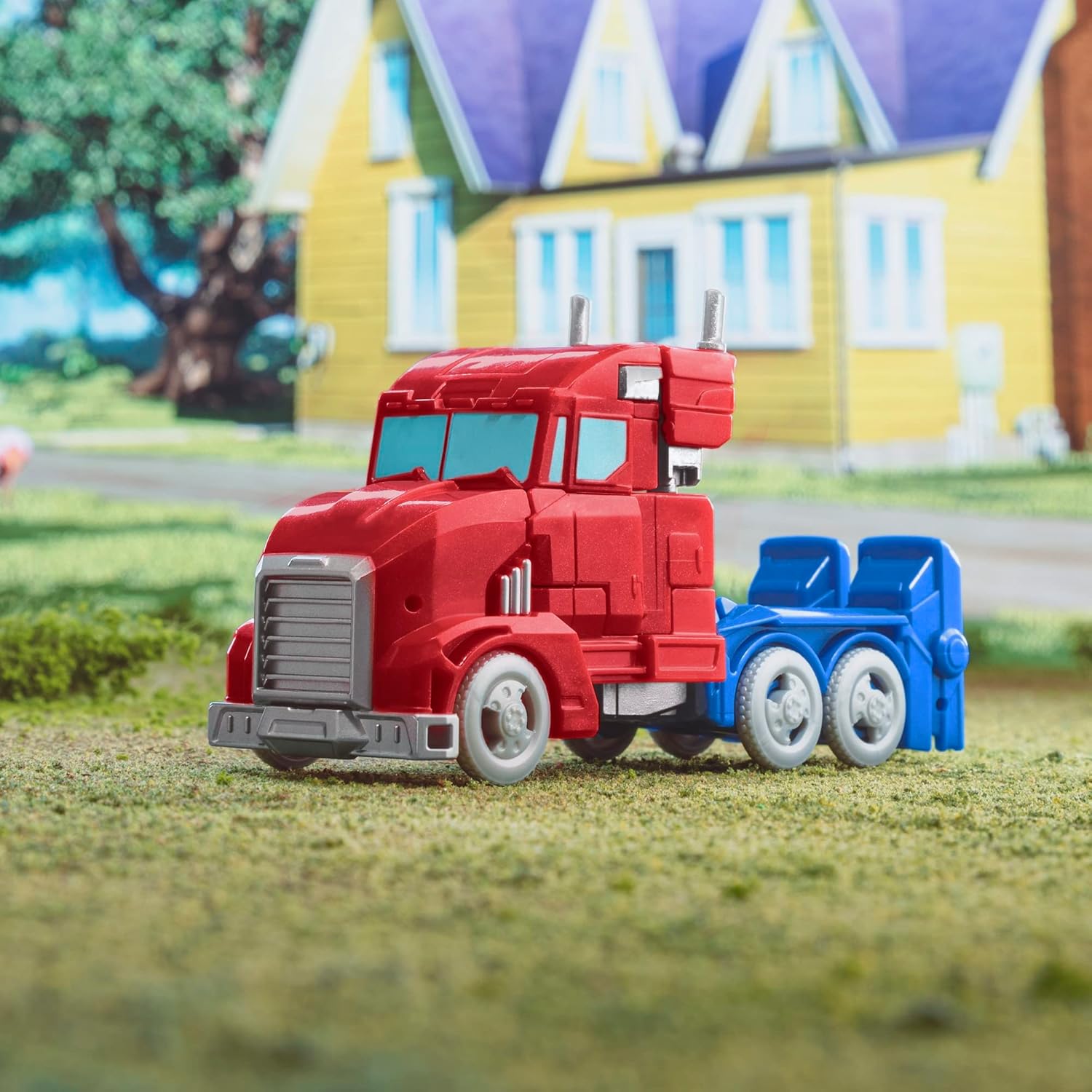 Transformers EARTHSPARK Warrior Optimus, Color, Medium (Hasbro 5010996214287