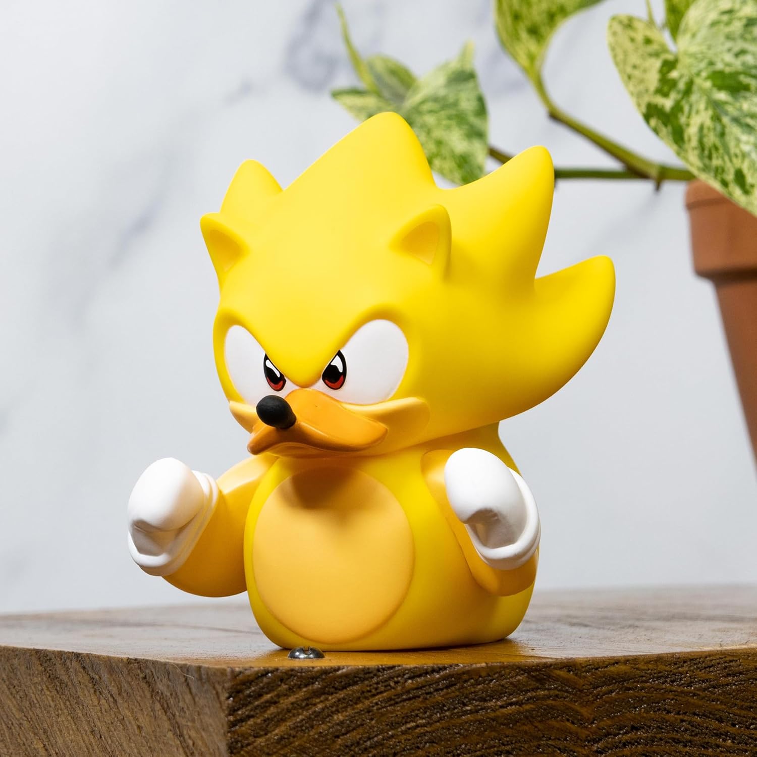 TUBBZ Boxed Edition Super Sonic Collectible Vinyl Rubber Duck Figure - Official Sonic The Hedgehog Merchandise - TV, Movies & Video Games