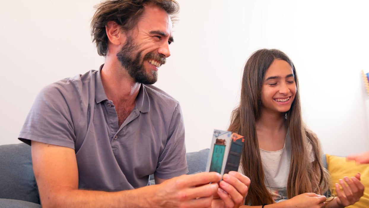 Space Cowboys Unlock! Supernatural Adventures Card Game - Escape Room-geïnspireerd coöperatief avontuur, leuk familiespel voor kinderen en volwassenen, leeftijd 10+, 1-6 spelers, 1 uur speeltijd