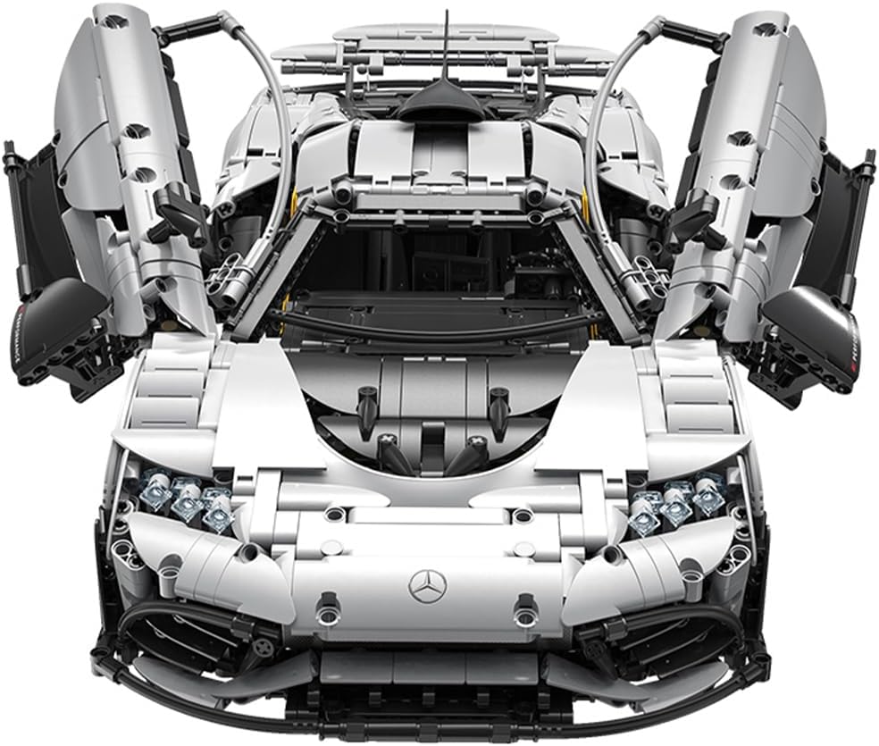 CaDA Mercedes-AMG Project ONE RC Brick Model 3300pcs Age 14+ C61503W