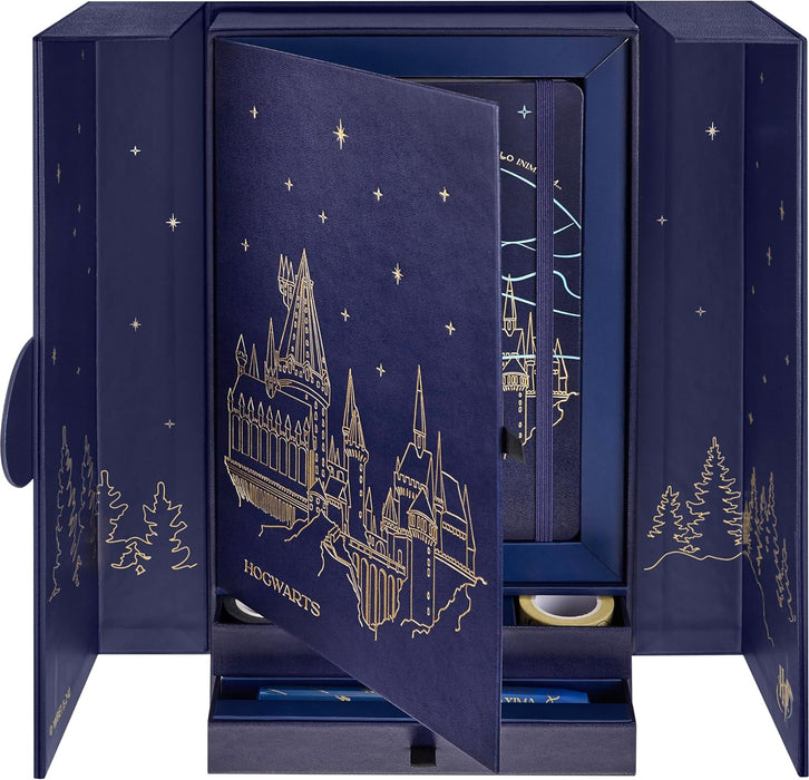 Moleskine Giftbox Colección Hechizos Wizarding World Harry Potter, Caja de Regalo con Bolígrafo Kaweco, Washi Tape, Cuaderno a Rayas con Tapa Dura y Cierre Elástico, Formato Grande 13 x 21 cm
