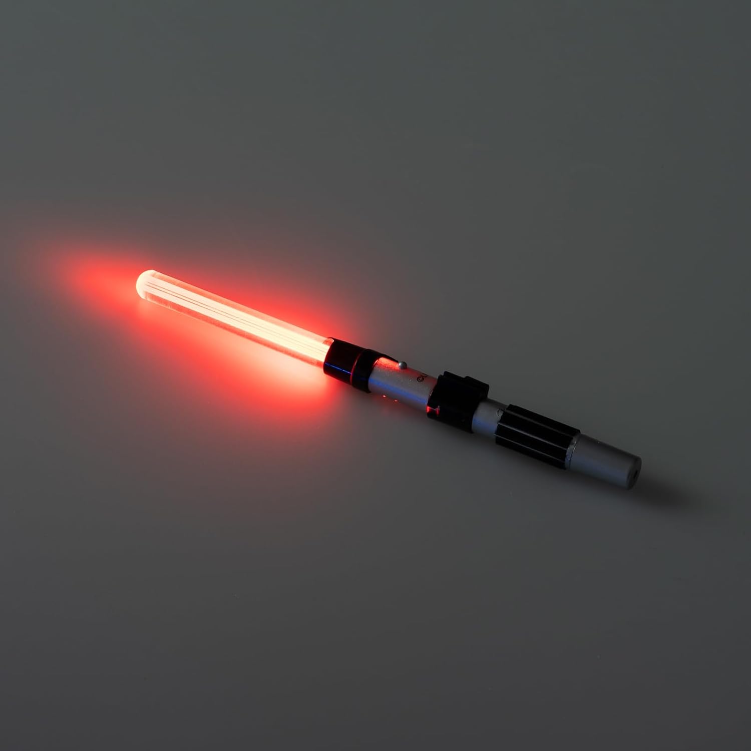 Grupo Erik Notizbuch A5 mit Laserschwert Stift Star Wars Darth Vader Notizbuch A5 Dotted - Notizbuch Klein - Reisetagebuch zum selberschreiben - Bullet Journal Dotted A5 Tagebuch Mädchen und Jungen