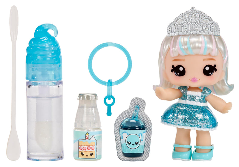 YUMMILAND Lipgloss Doll - Callie Birthday Cake - Muñeca Perfumada con Kit de Brillo de Labios DIY - Adecuado para Niñas y Niños Mayores de 4 Años