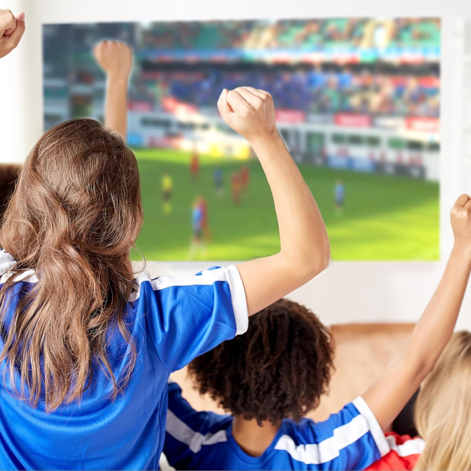 Winkee - Voetbalmok, de sportieve koffiepot voor voetbalfans, theebeker met speelfunctie, ligaspel bij het koffiezuigen