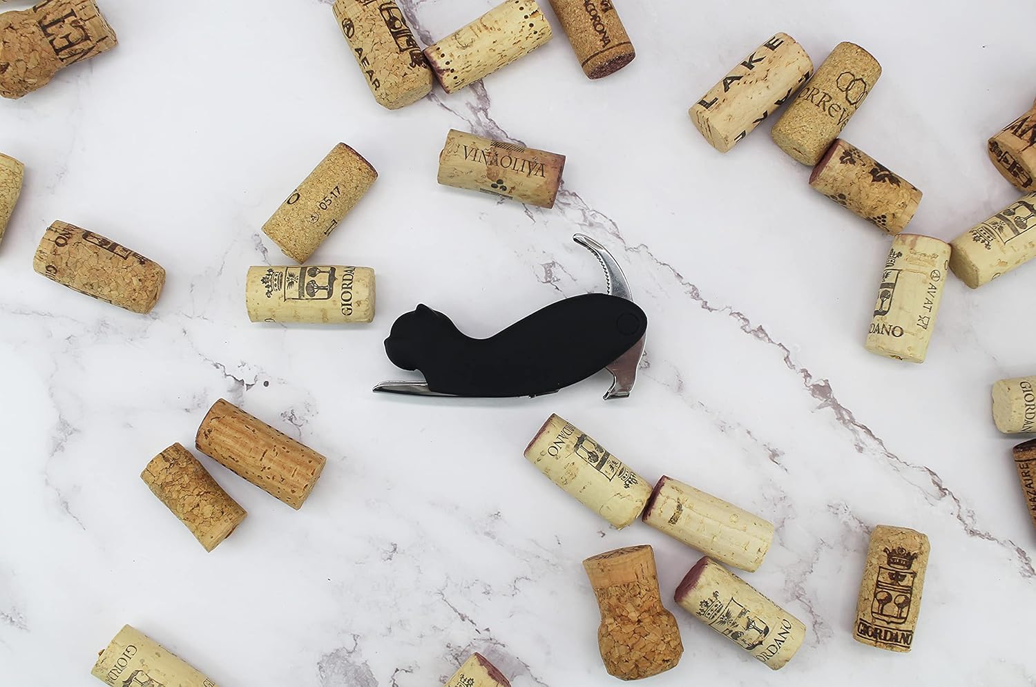 Winkee - Corkscrew Cat - Black