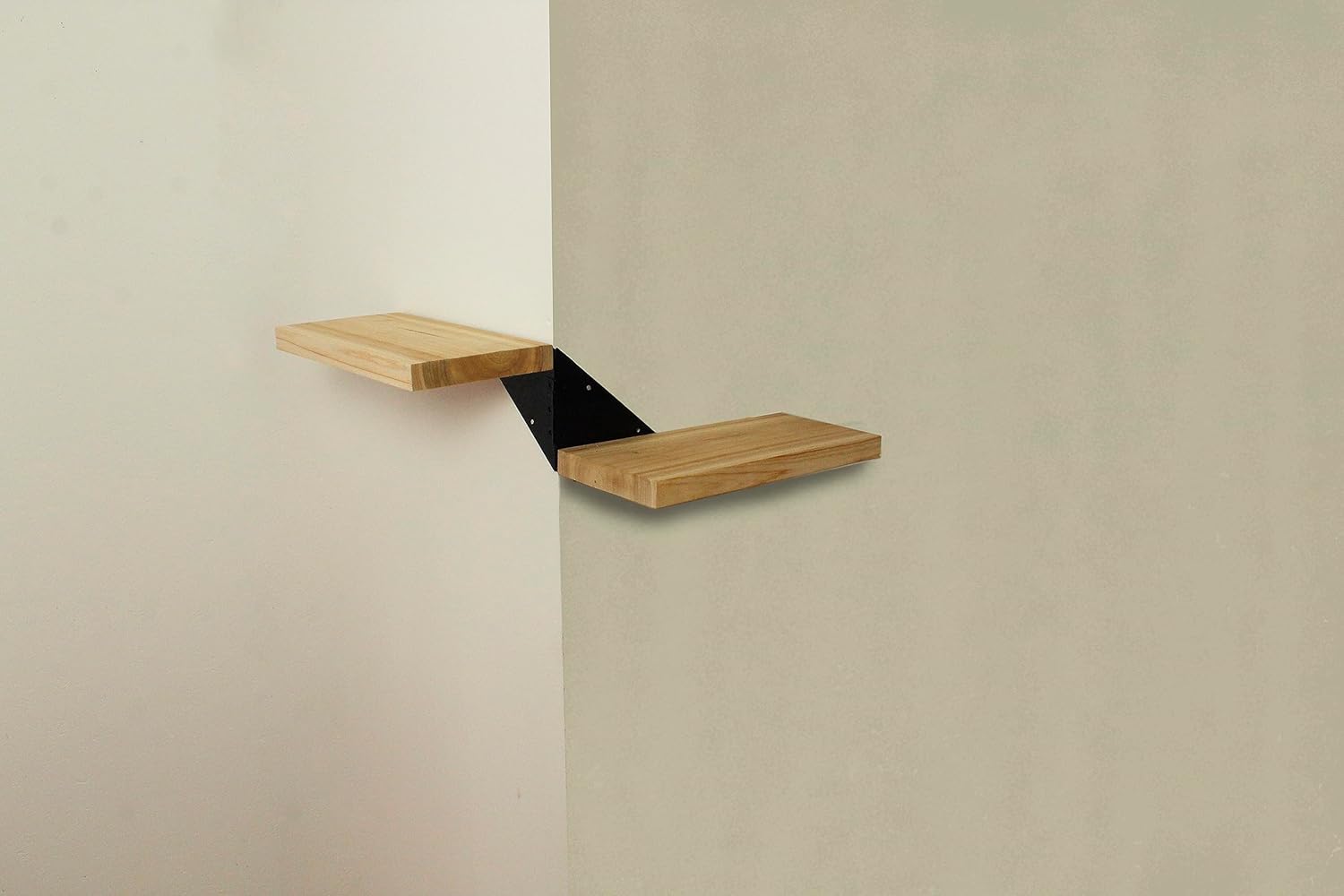 Winkee - Corner Shelf