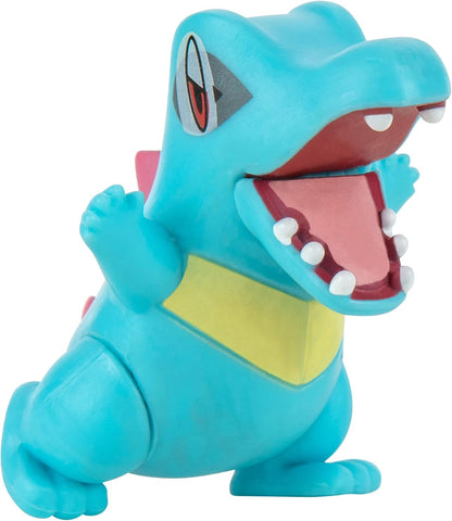 Pokémon PKW2578 Battle Figure Multipack Pack of 4 with Pikachu, Endive, Karnimani, Fiery Hedgehog, Official Detailed Figures, 5 cm Each