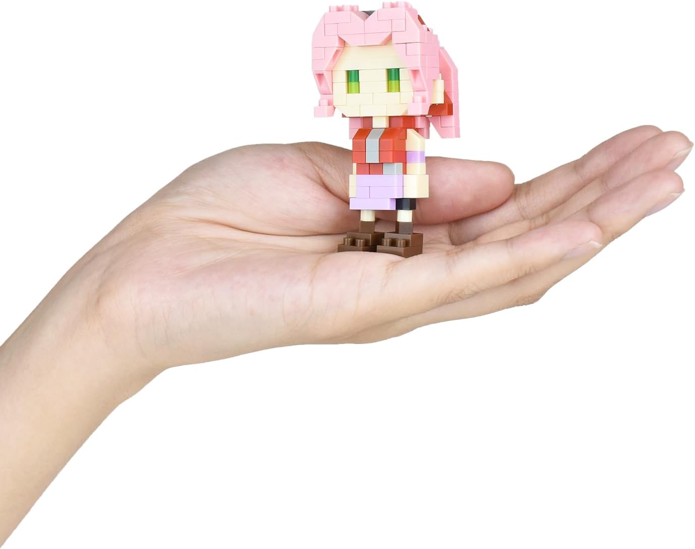 Bandai - Nanoblock - Figurine Naruto Shippuden - Sakura Haruno - Mini-Figur mit 160 Bausteinen - Bausatz Figur Modell - Baukit Spielzeug für Kinder ab 12 Jahren - Jugendliche Erwachsene - NBCN136