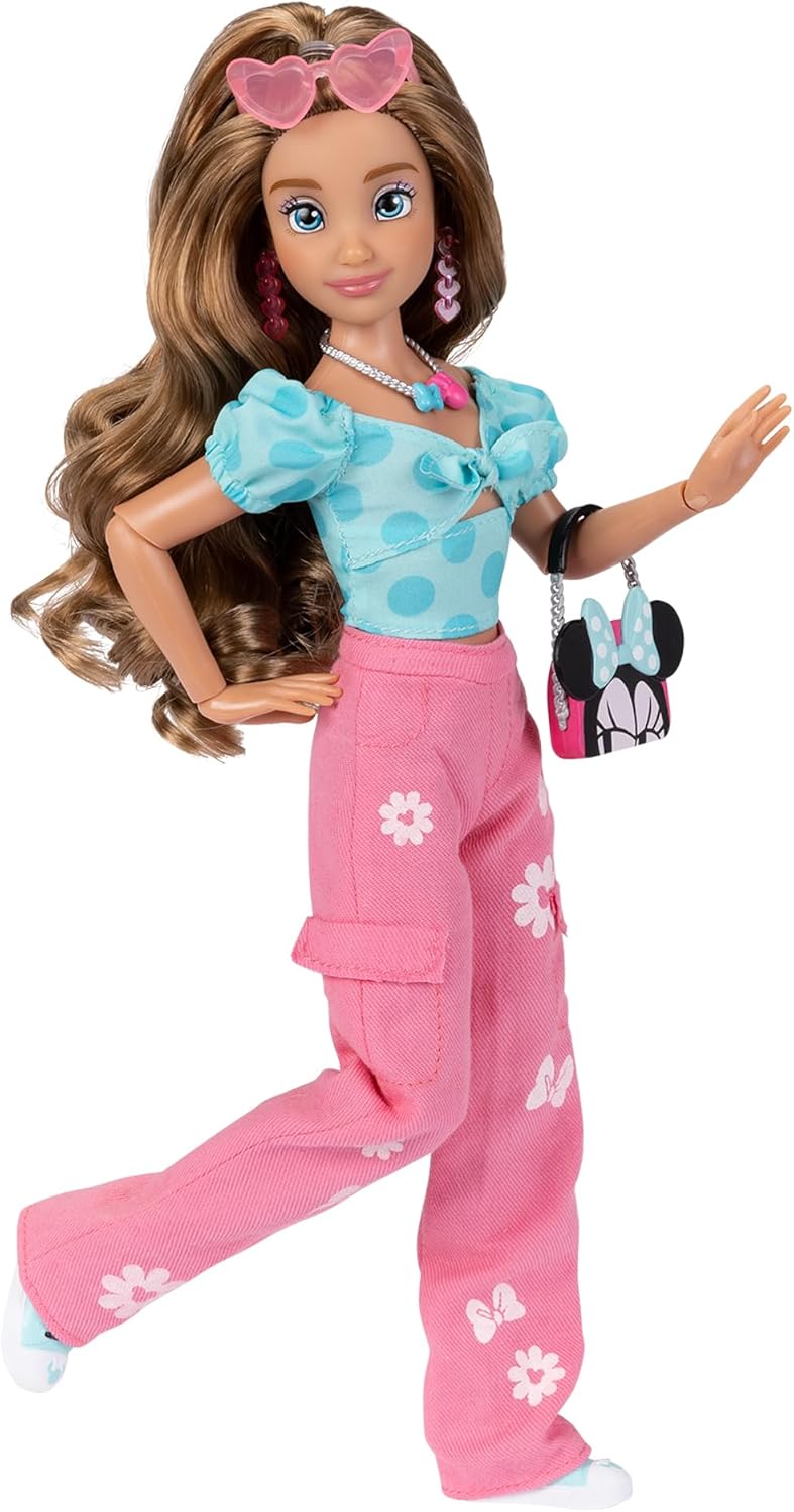 Disney ily 4EVER Fashion Dolls Minnie Mouse 30cm/11.5" Tall with 13 Points of Articulation, Two Mix-and-Match Outfits and Glittery Collectible Mickey Ring for Girls Aged 6+