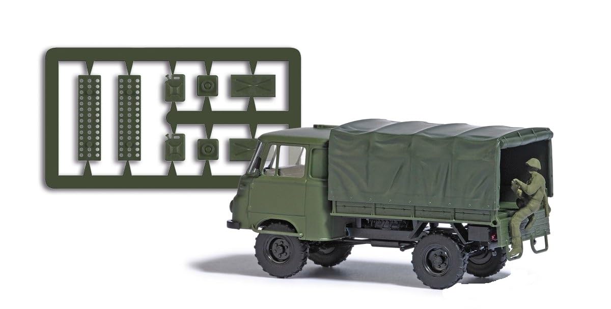 1935 Robur mit NVA-Soldat (Bausatz