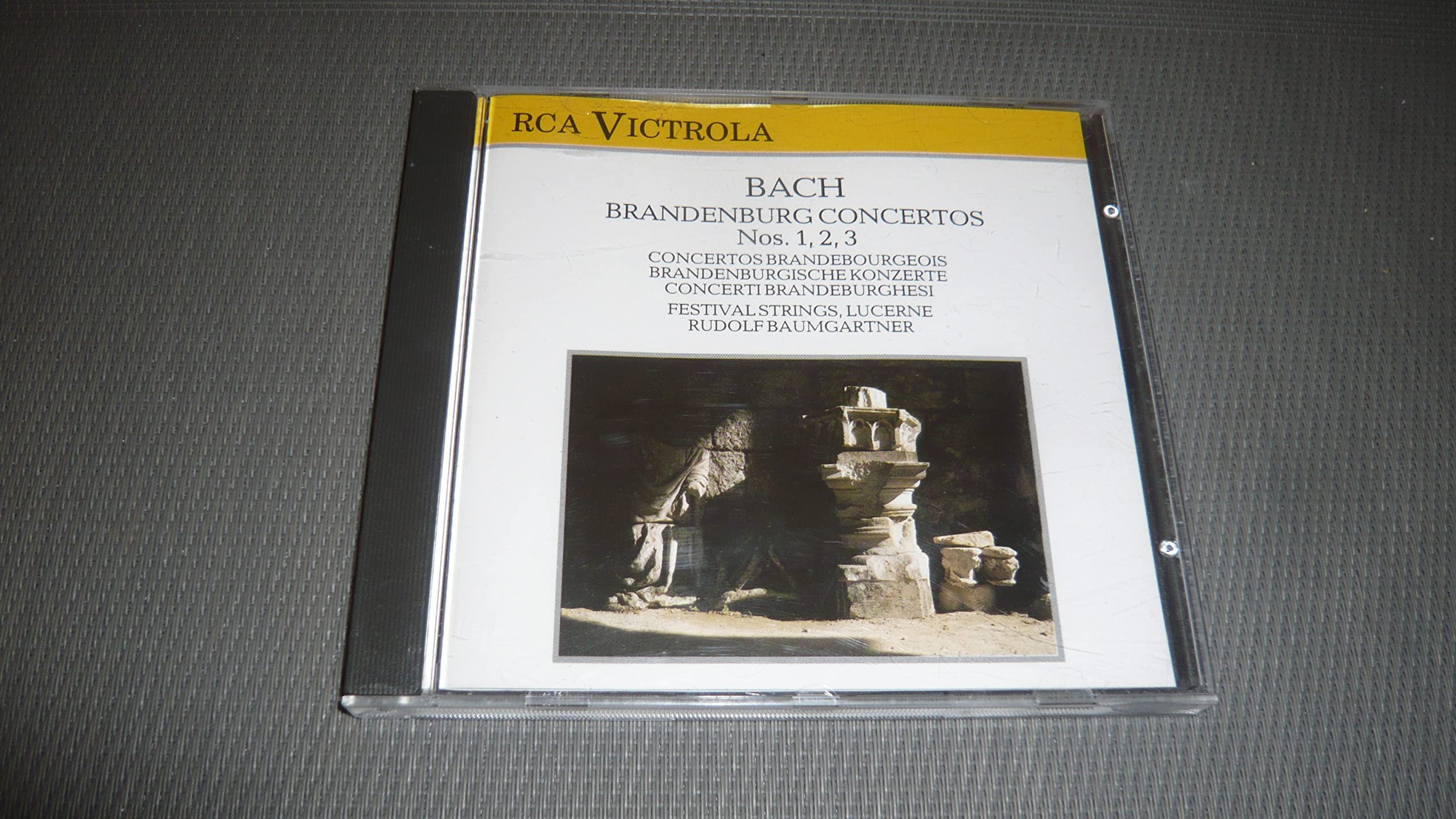 Bach - Brandenburg Concertos Nos 1,2,3
