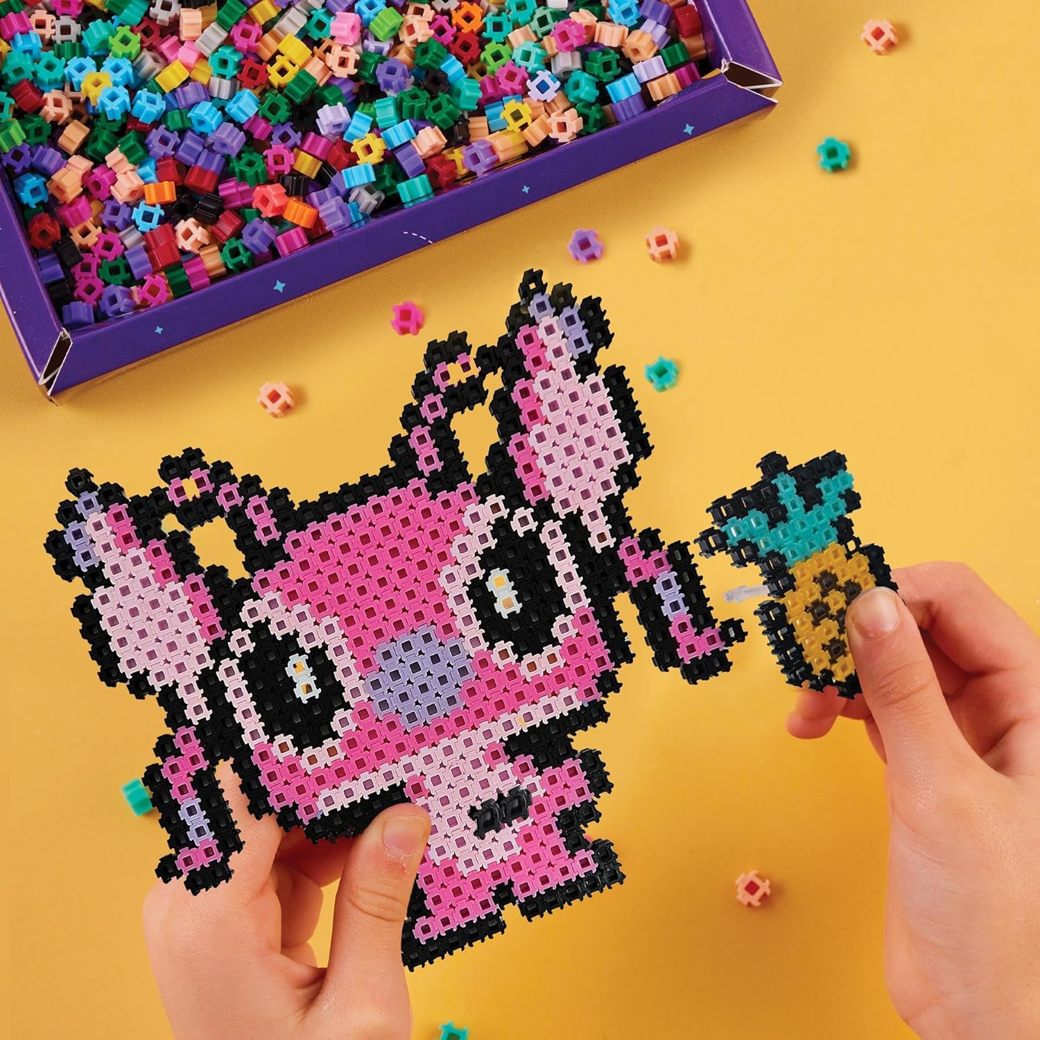 Simbrix Connect & Wow Stitch 2250+ Pixel Art Building Set, Mess-Free, 2D/3D, Ages 5+