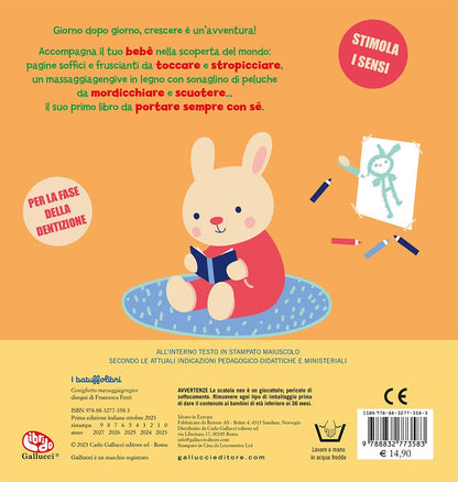 Coniglietto. Libri stoffa con massaggiagengive legno. Ediz. a colori. Con gadget