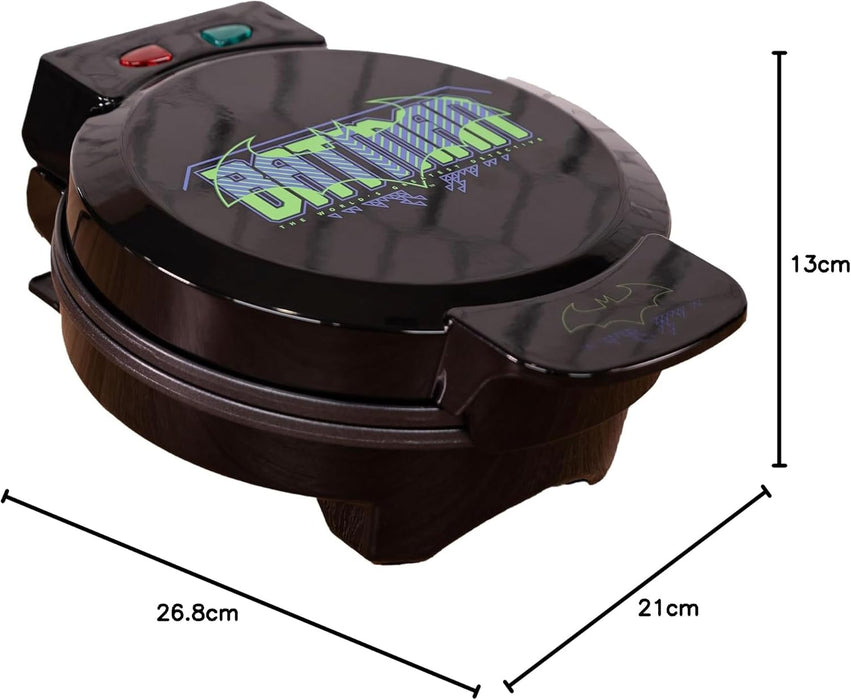 Uncanny Brands DC Comics Batman Game Over Waffle Maker – Makes Batman Insignia Waffles – Fun Kitchen Appliance – Non-Stick, Compact and Easy to Use