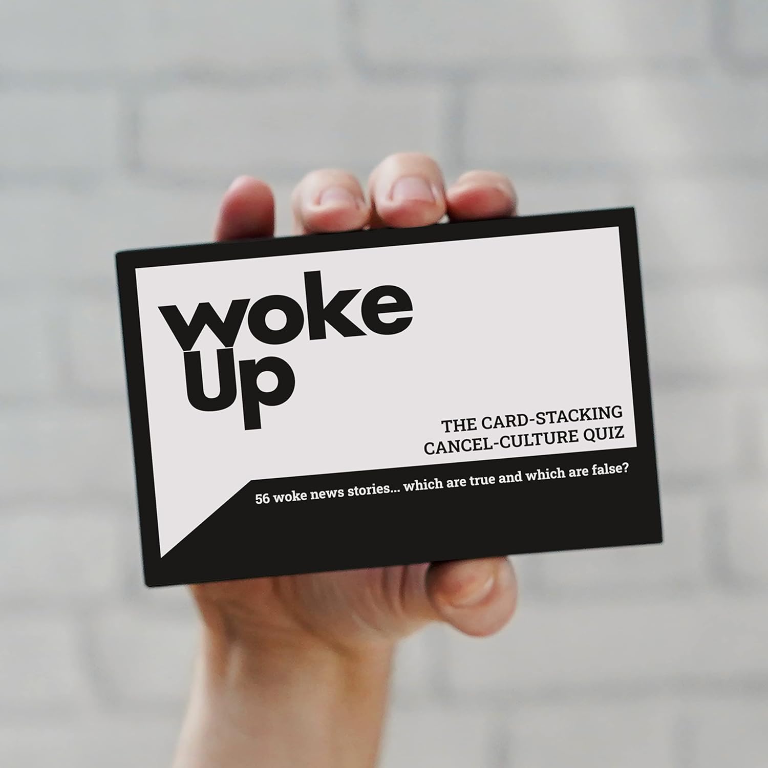 Bubblegum Stuff Woke Up The Woke AF Trivia-Spiel – Lustiges wahres oder falsches Kartenstapelspiel – Kartenspiele für Erwachsene – Spiele für Erwachsene für Spieleabend