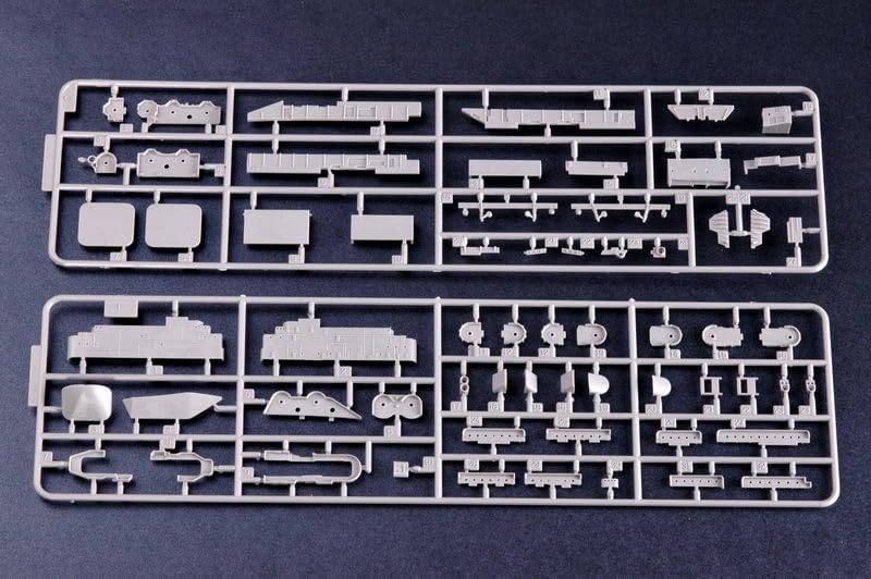 Trumpeter 1/700 USS Franklin CV13 Aircraft Carrier Model Kit