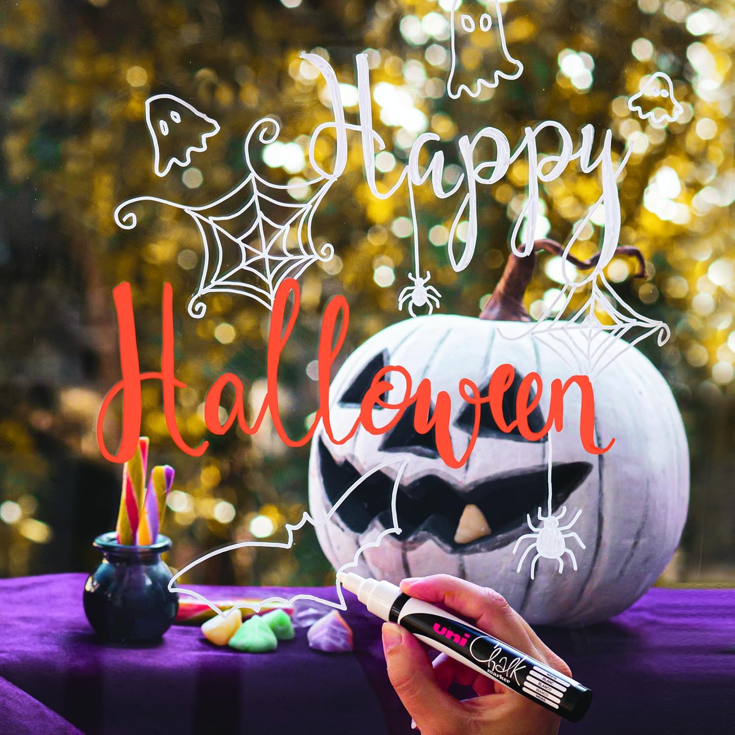 uni-ball PWE-5M Liquid Chalk Pens. Multi-Purpose Wipeable Coloured Markers for Blackboards, Chalkboards, Whiteboards, Glass, Mirrors, Plastic, Windows, Metal. Medium Tip. 4pc Halloween Set