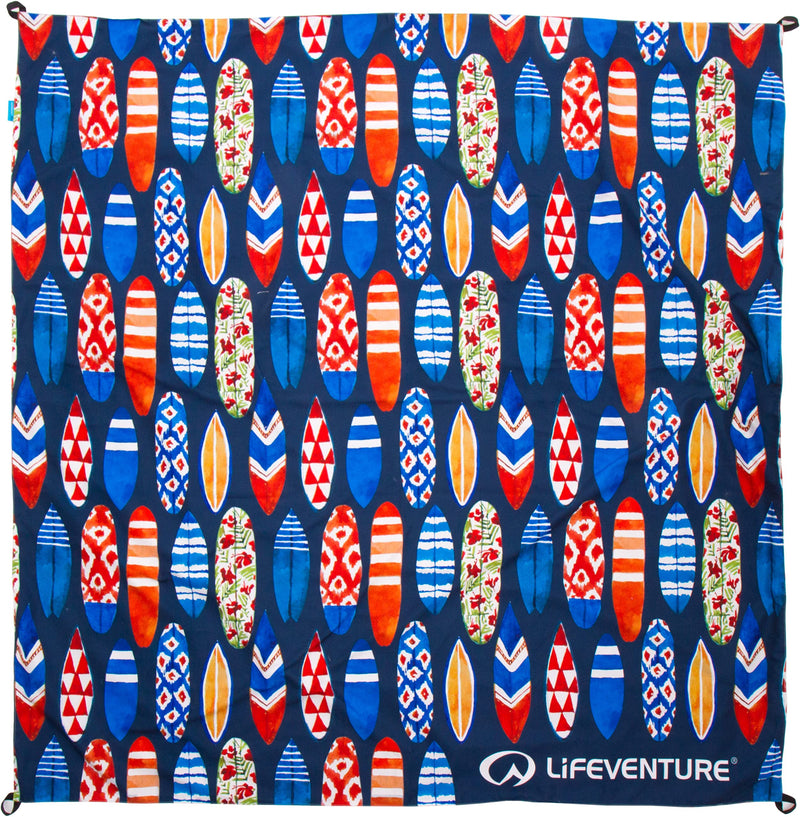Picnic Blanket, Surfboards