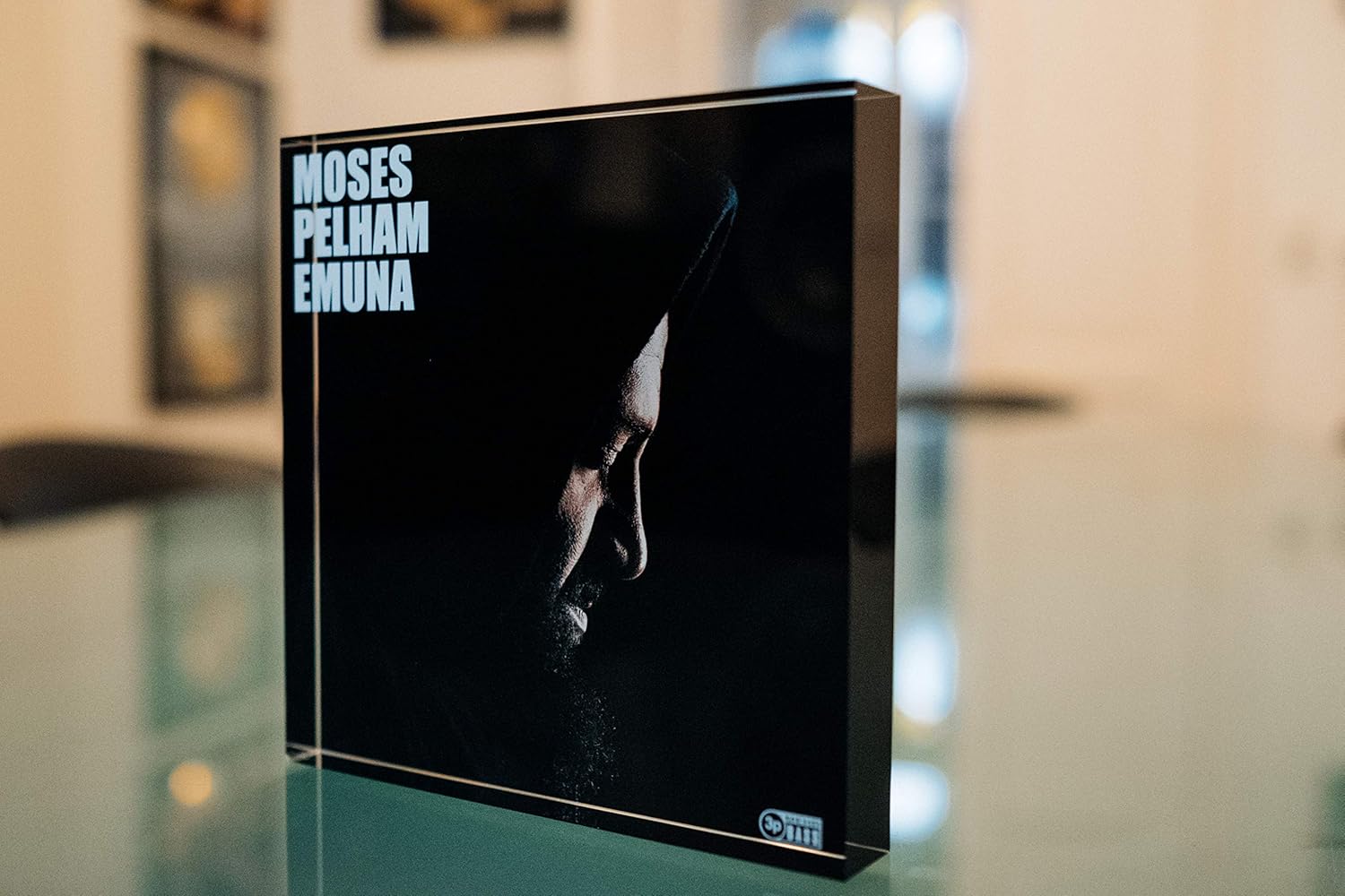 Emuna (Deluxe Box)