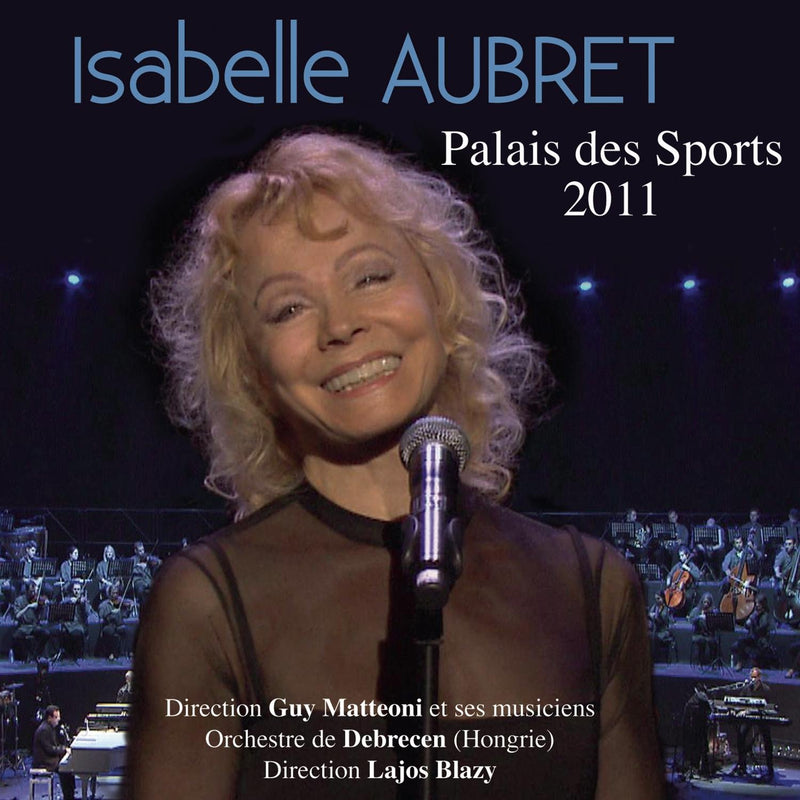 AU PALAIS DES SPORTS